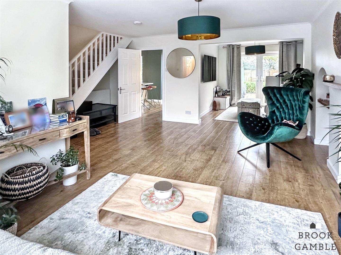 4 Bedroom House. Park Lane in Eastbourne,  3